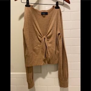 A&F Long-Sleeved Tie Front Top in Camel, Size S